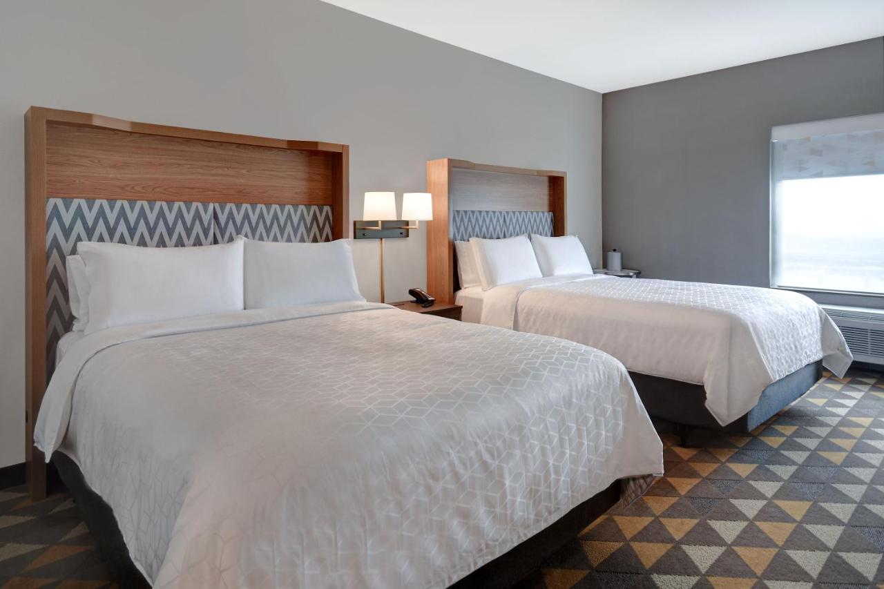 Holiday Inn - Erie By Ihg Екстериор снимка