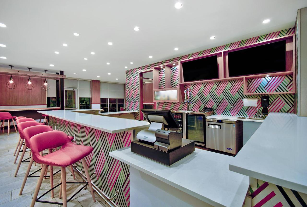 Holiday Inn - Erie By Ihg Екстериор снимка