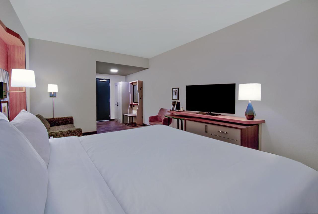 Holiday Inn - Erie By Ihg Екстериор снимка