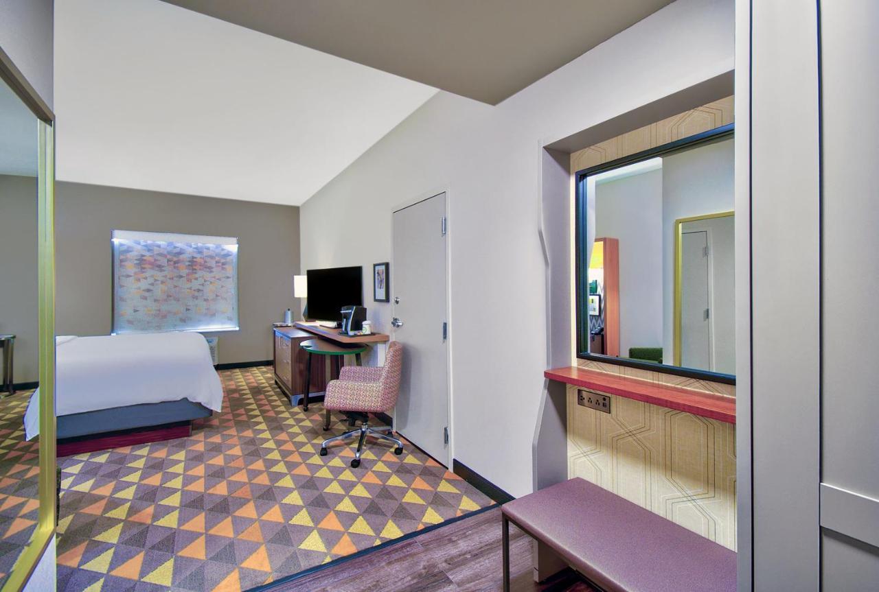 Holiday Inn - Erie By Ihg Екстериор снимка