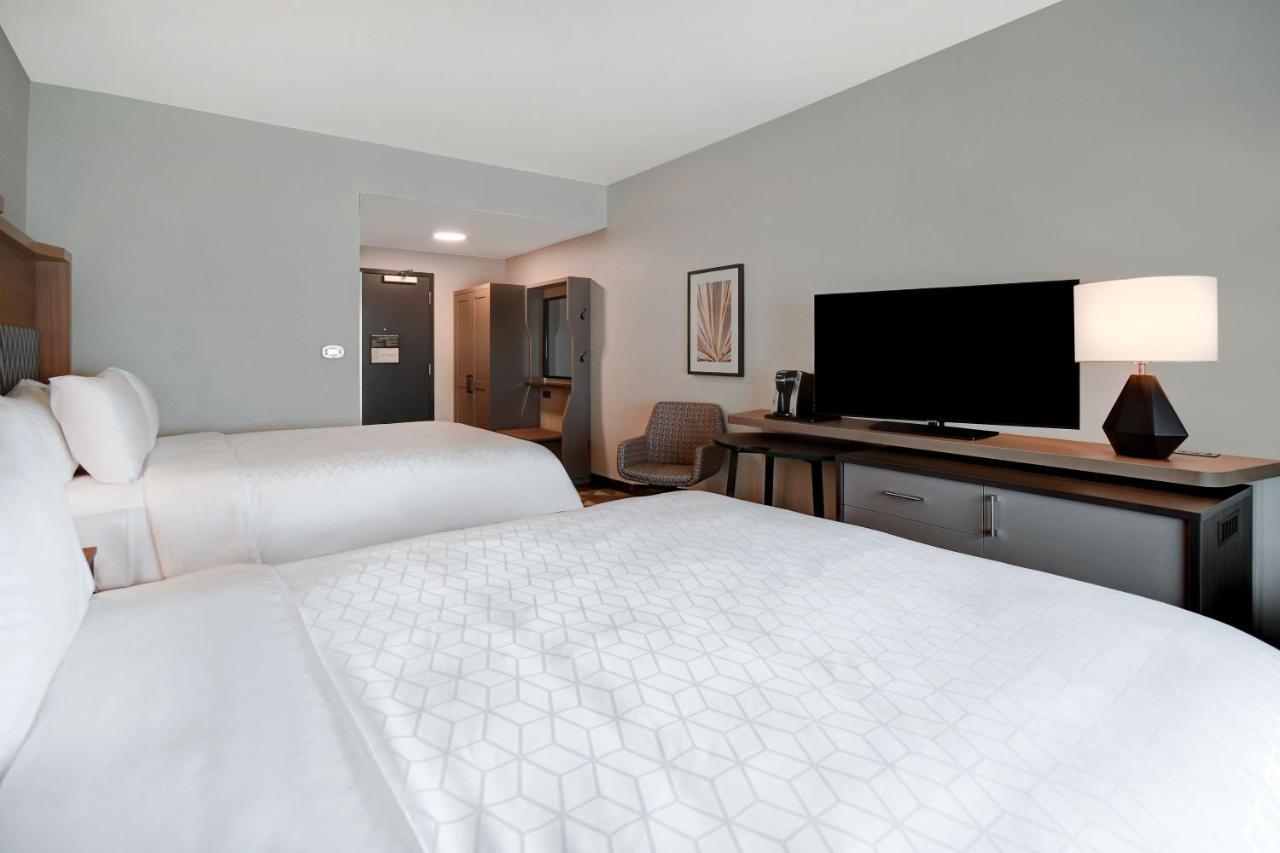Holiday Inn - Erie By Ihg Екстериор снимка